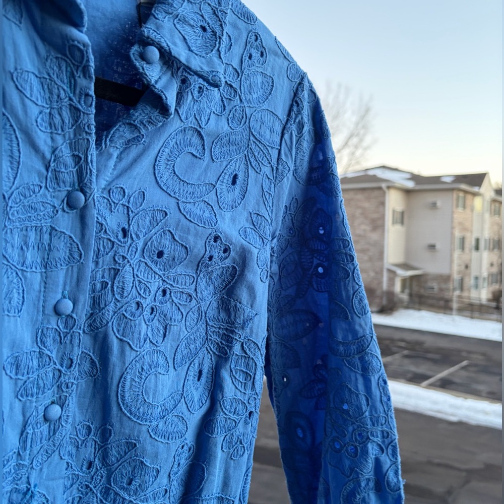 🆕 Tahari Spring Blue Embroidered Shirt Dress XS Belted Button Front Midi Cotton - Picture 9 of 17